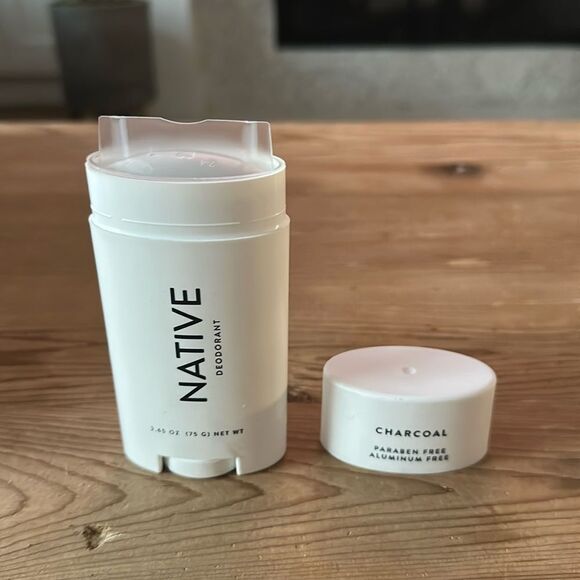 Native Deodorant Charcoal scent NEW never used 2.65 OZ - Picture 3 of 5